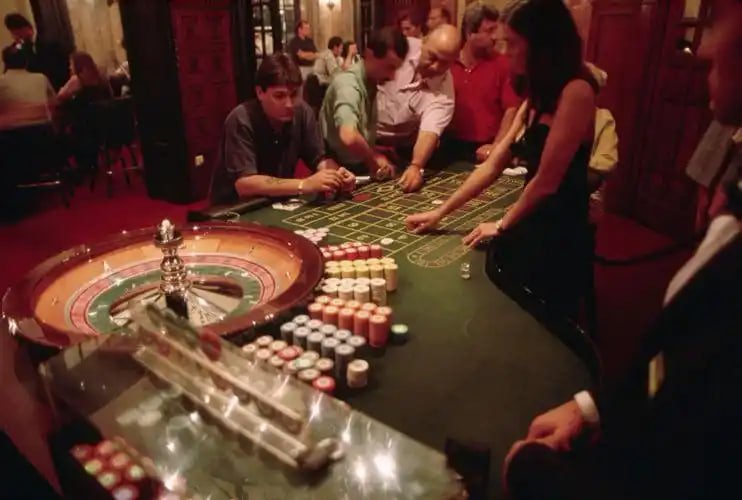 VIB8800 Bingo Live Casino ဂိမ်းများ Myanmar ကစားသမားများ ပါဝင်ကစားနေသောမြင်ကွင်း